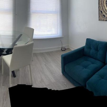 포크스턴 Excellent 3Bed Flat 아파트 외부 사진